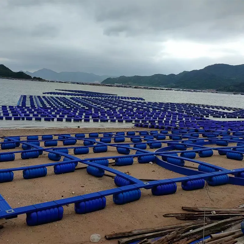 Пластиковый буй (3)